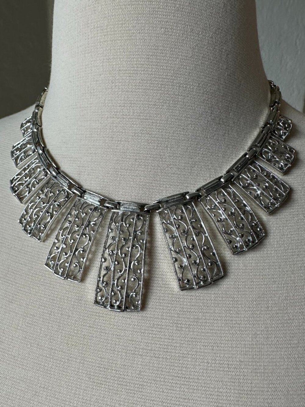 Vintage Sarah Coventry Silver Tone Filigree Bib Statement Necklace 1960s 70s